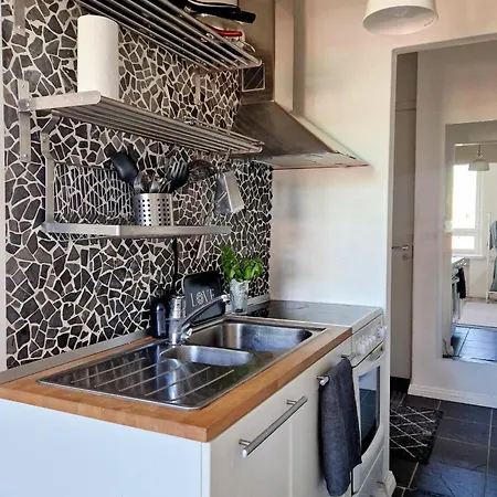 Апартаменты Hima Stockholm With Parking